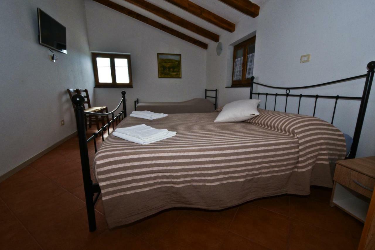 Rooms Agroturizam Romano 布耶 外观 照片