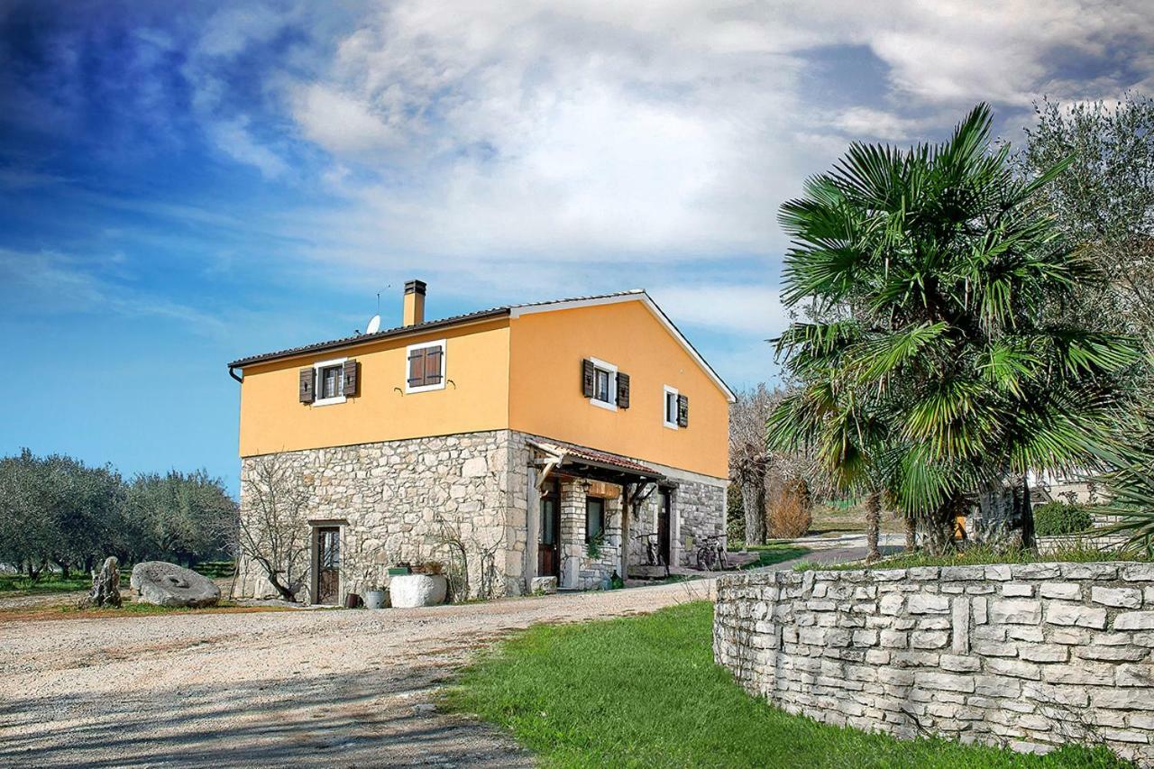 Rooms Agroturizam Romano 布耶 外观 照片
